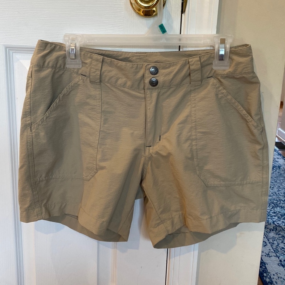 LADIES Patagonia shorts